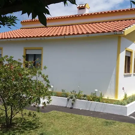 Casa Do Costa * Faja